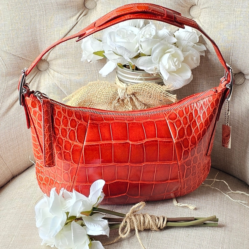 Vintage Coach Limited Edition Genuine Lizard Skin Bag Purse # 8390 ( Coral )